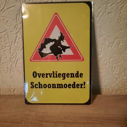 overvliegende schoonmoeder