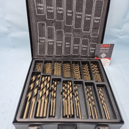 Complete nieuwe 101-delige borenset in koffer.