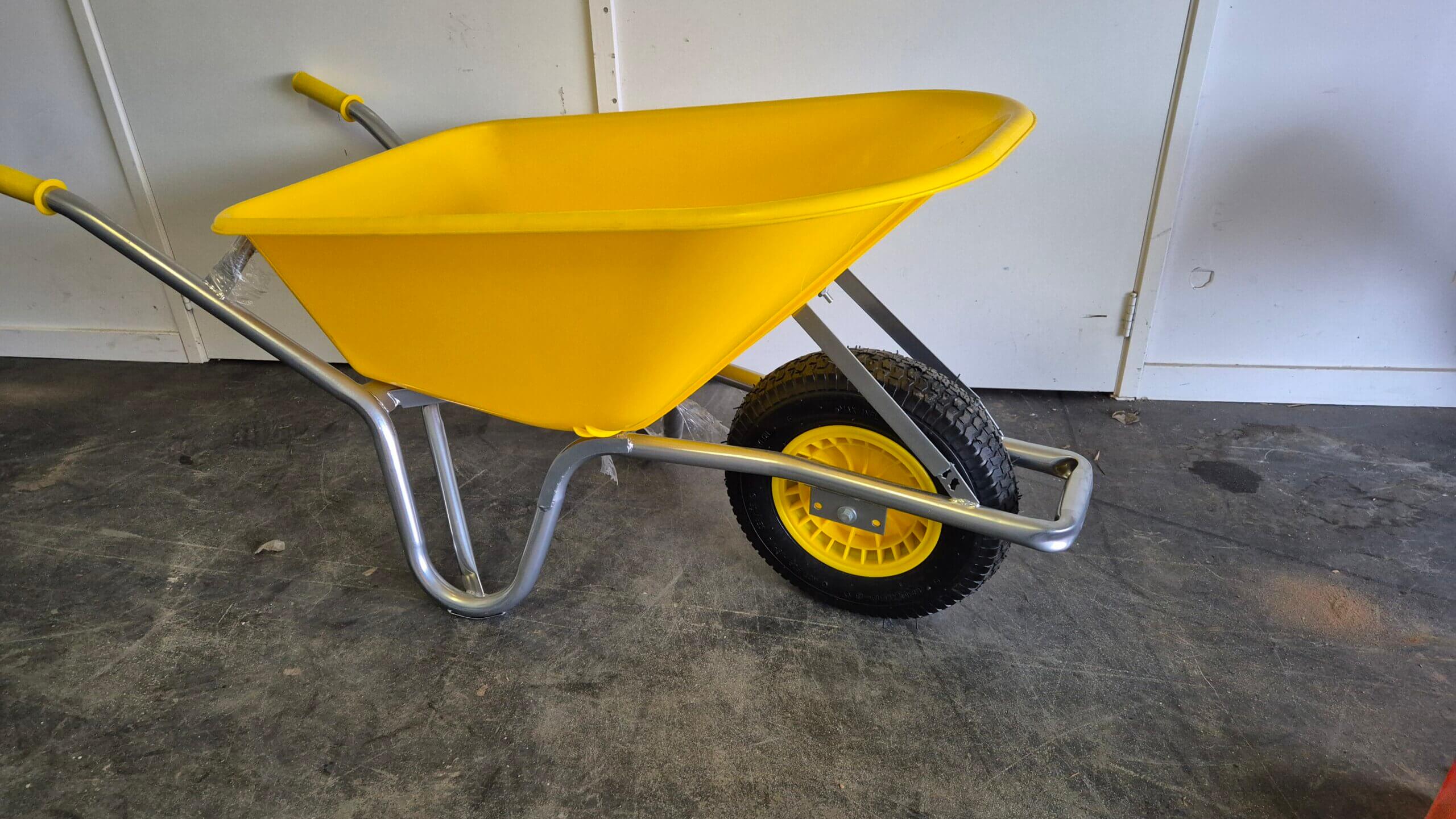 Kruiwagen kunststof met verstevigd frame | bouwkruiwagen